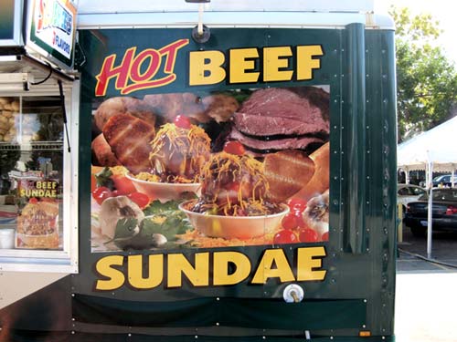 hot-beef-sundaes-sign.jpg
